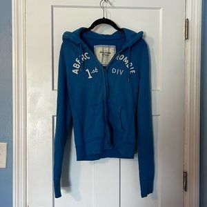Abercrombie & Fitch Sweater